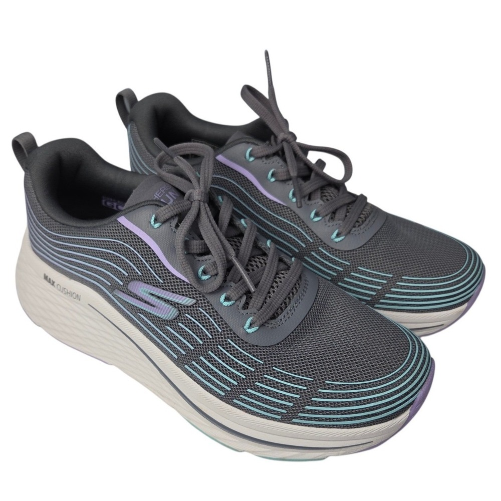Skechers Max Cushioning Endeavor Running Shoes Women 7 Gray GoRun Sneakers New